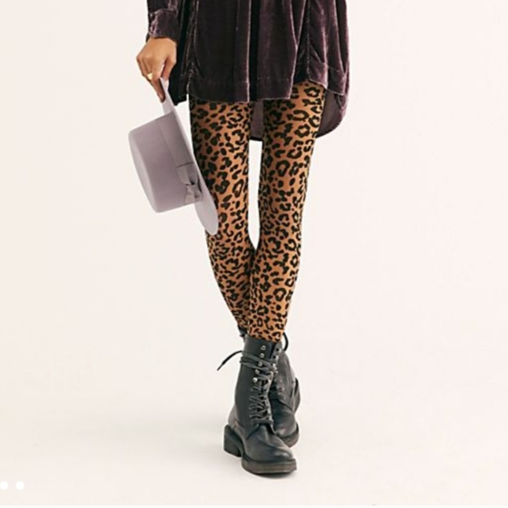 On the prowl tights